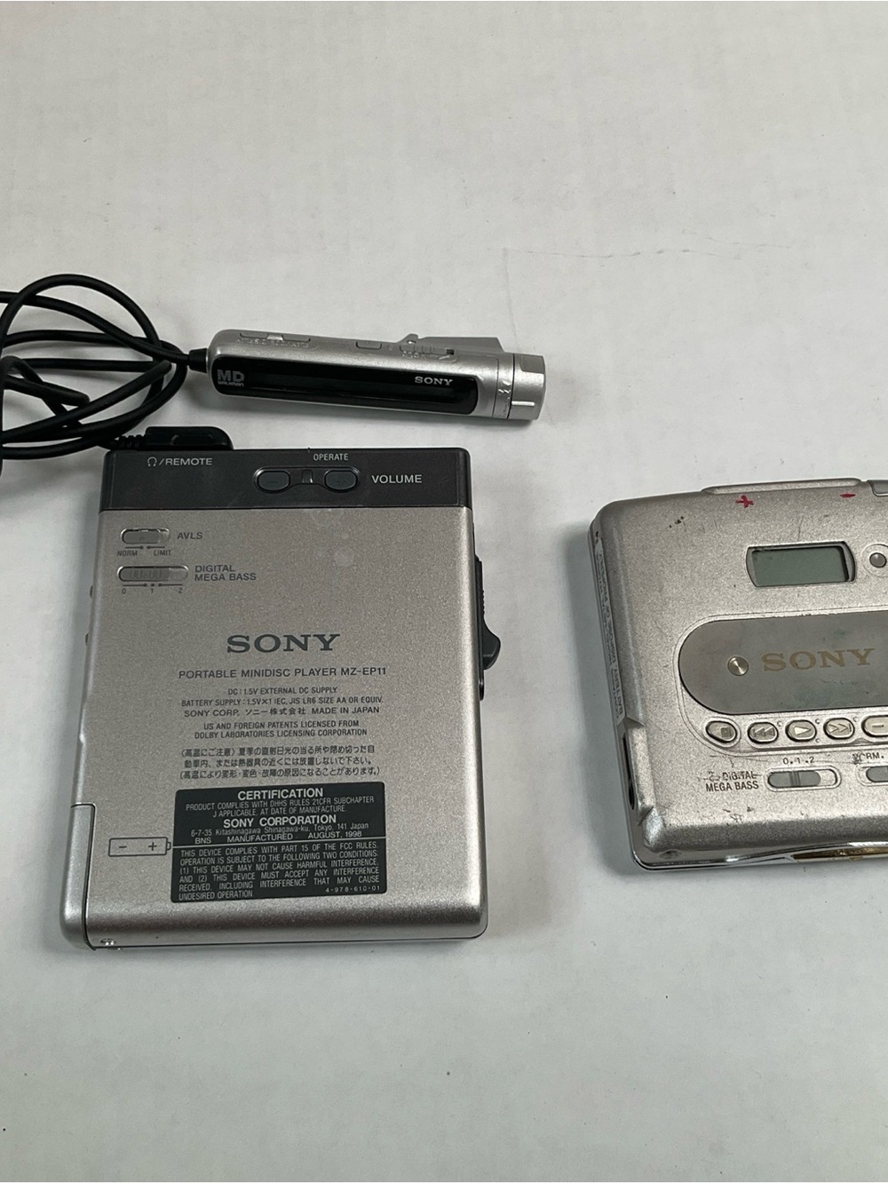 Vintage Sony MD player Bundle MZ-EP11 and MZ-e35 - Picture 2 of 5